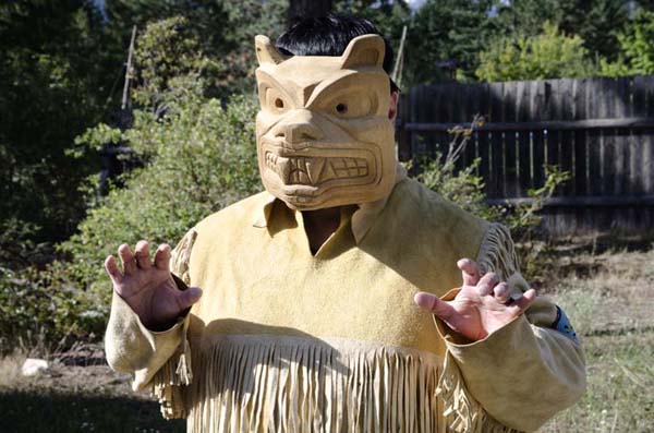 the native Gerald Gabriel in indian N'quatqua traditional costume, Lake Andersen, British Columbia, Canada